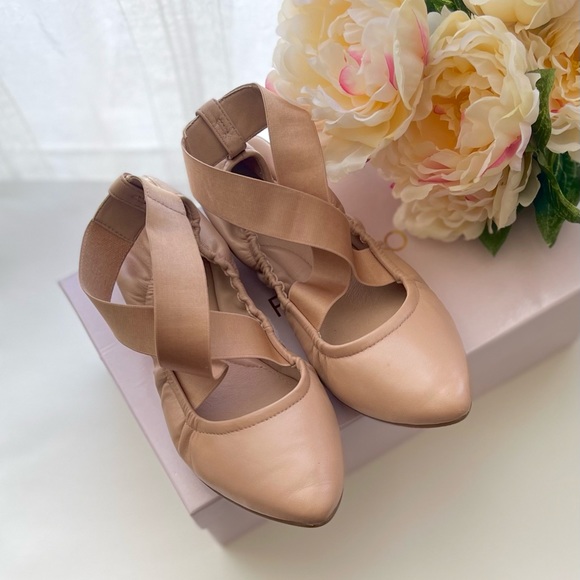 Taryn Rose Ballet Flat - Picture 5 of 9